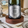 Metalen champagne fles wijnetiket